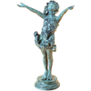 Kenneth Lynch & Sons Topiary<BR><BR>