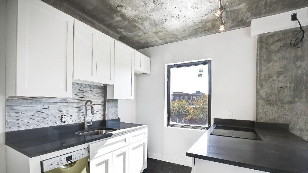 12-02 Astoria Boulevard