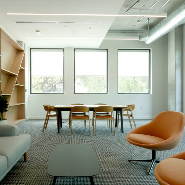 Motorized FlexShade® 50 DC