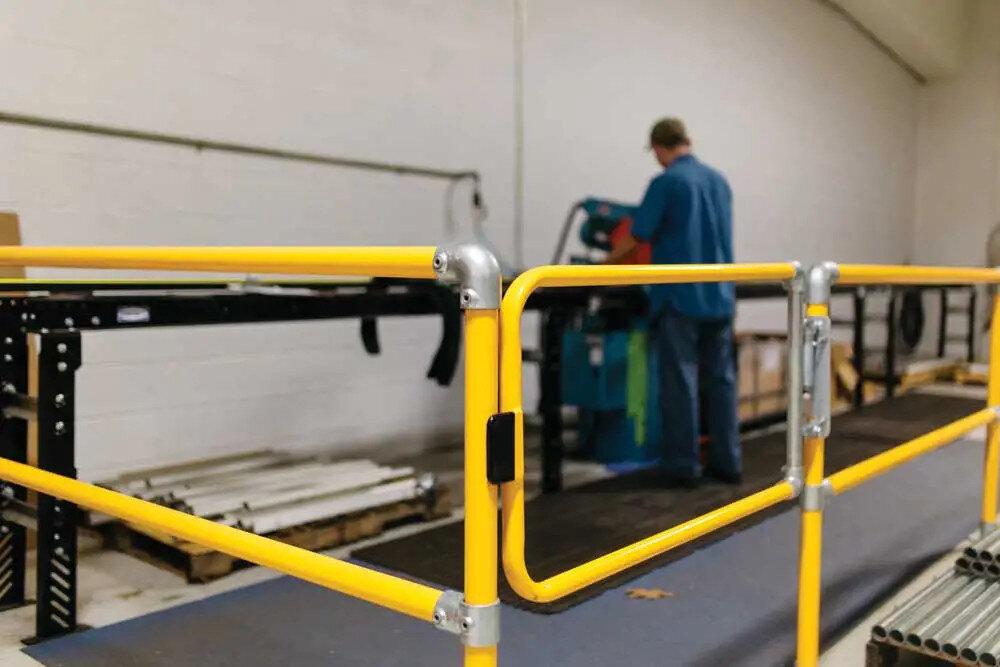 Self Closing Safety Gates 
